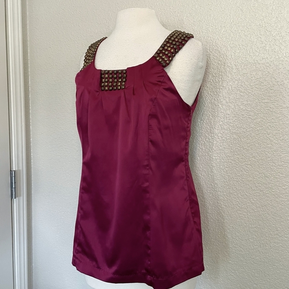 ECI New York Magenta Pink Beaded Blouse Size 10 - Picture 7 of 13